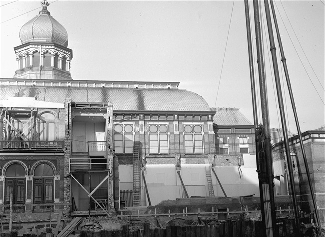 Het Moorse Paleis van de vroegere Haagsche Dierentuin. Dit hoofdgebouw is in 1968 gesloopt.