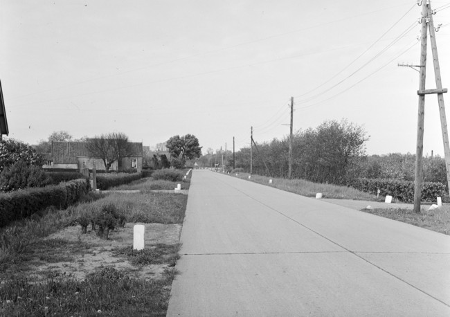 De Boomweg of de Vleerdamsedijk, provinciale weg tussen Rockanje en Oostvoorne.