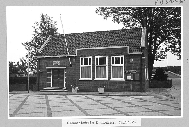 Gemeentehuis in Kedichem, 1972