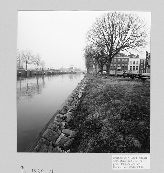 Hambrug over het Rijn-Schiekanaal in Delft, 1980