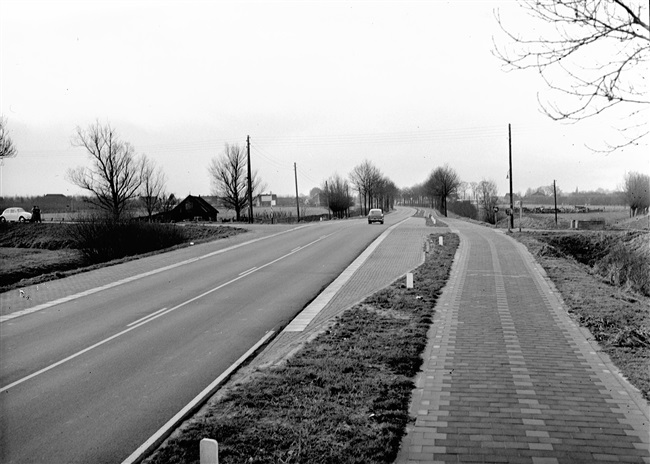 Kruising Groene Kruisweg/S32 met de Rijsdijk, 1961