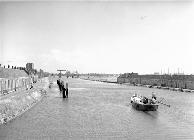 Delfshavense Schie in Rotterdam Overschie, 1961