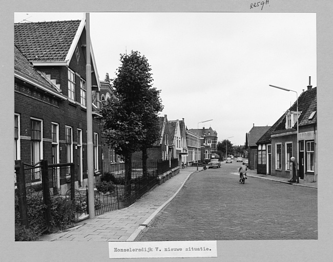 Dijkstraat in Honselersdijk, 1960