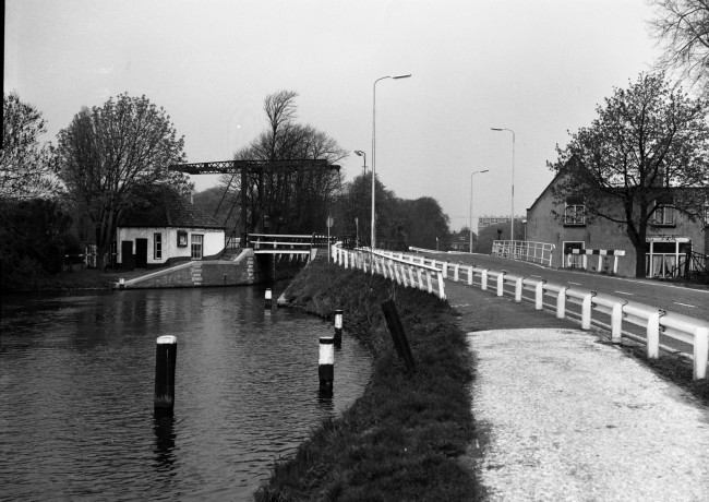De Wijkerbrug over het Rijn-Schiekanaal, beter bekend als de Vliet.