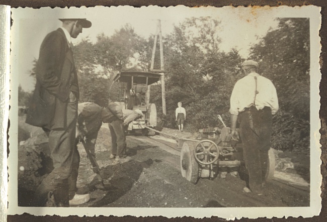 Wegverbetering in Nieuwe Wetering, 1932
