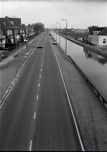 De provinciale weg N473 tussen Delft en Delfgauw