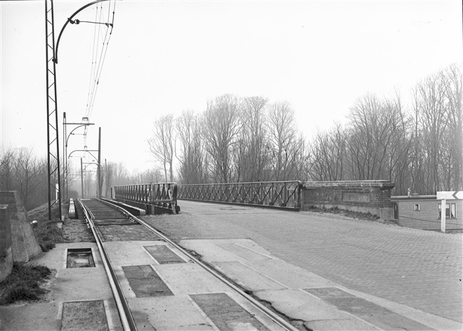 Sandtlaanbrug, een trambrug in Katwijk aan den Rijn, 1959