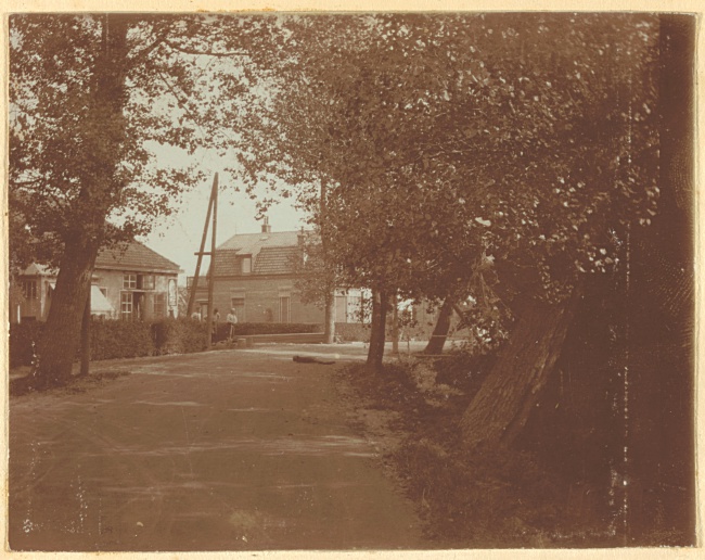 De verbeterde provinciale weg in Oostvoorne, 1930