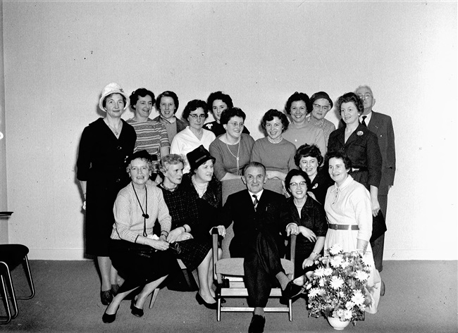 Ambtsjubileum van Th. Nicolaas in Den Haag, 1961
