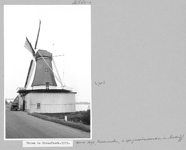 Korenmolen De Liefde in Streefkerk, 1972