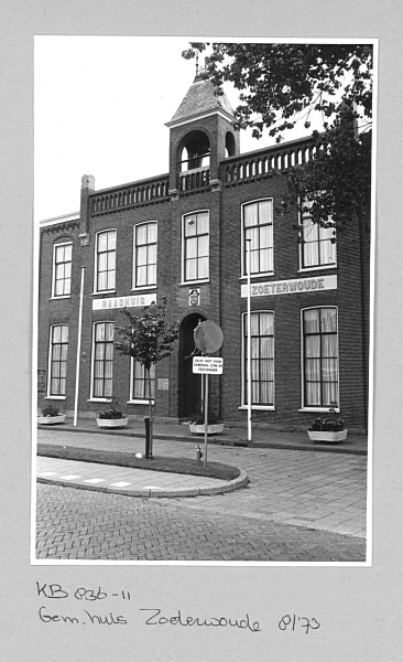Raadhuis in Zoeterwoude, 1973