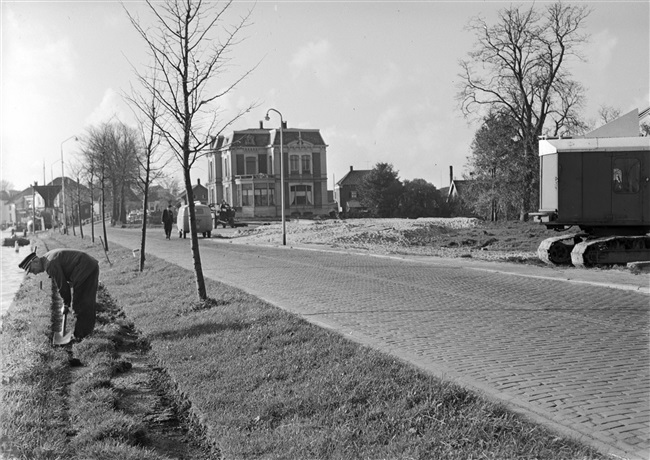 Situatie voor bouw nieuwe 's-Molenaarsbrug in Alphen, 1956