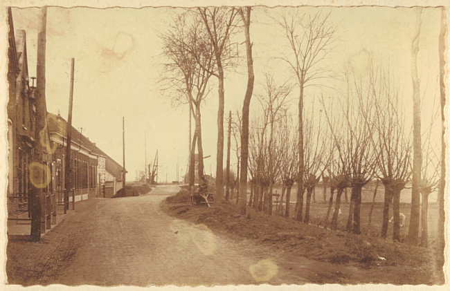 Vissersdijk in Heenvliet, 1931