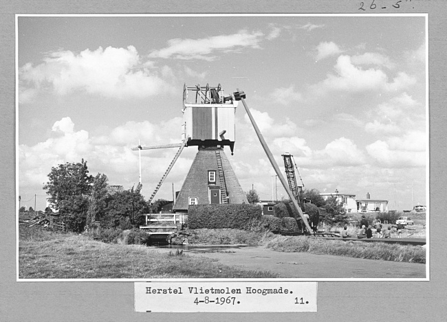 Restauratie van de wipmolen Vlietmolen in Hoogmade, 1967