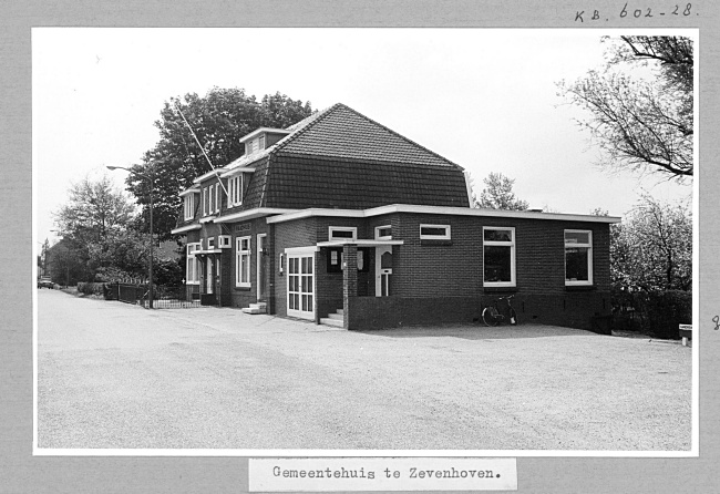Gemeentehuis in Zevenhoven, 1972