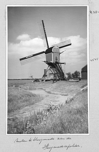 Hoogmadese Molen/de Heerlijkheid in Hoogmade, 1961